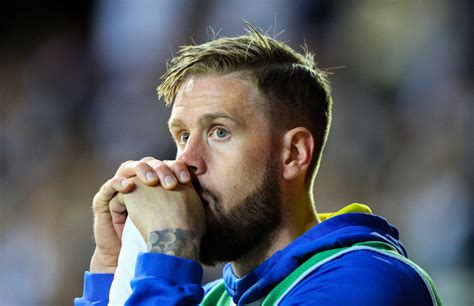 Sorely Missed Leeds Fans Congratulate Pontus Jansson On Twitter