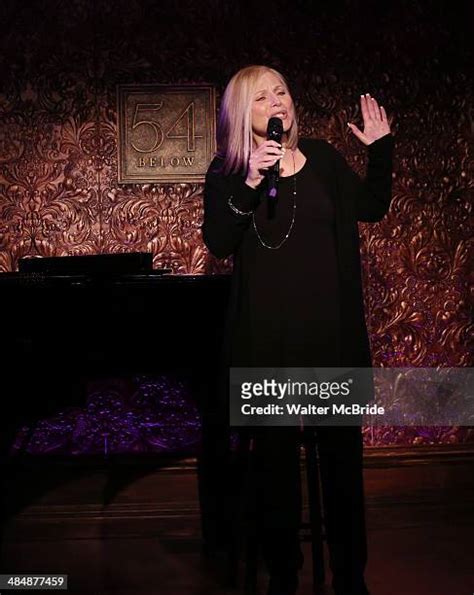 391 Roslyn Kind Performs At 54 Below Stock Photos High Res Pictures