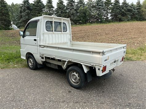 2002 Daihatsu Hijet – Luckys Mini Trucks