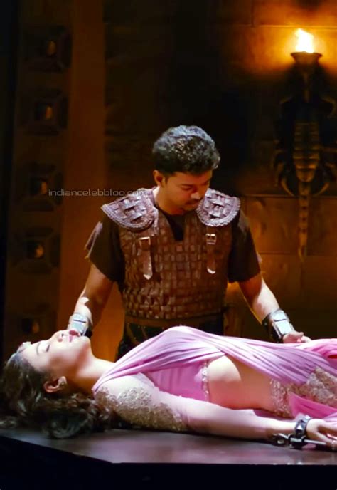 Shruti Haasan Puli Vijay Hot Hd Movie Caps Indiancelebblog