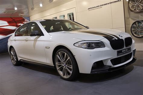 Striped BMW F10 535i M Sport Shows Up in Geneva - autoevolution