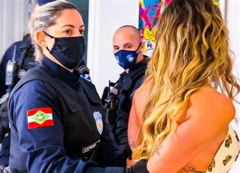 Bailarina do Faustão é presa por desacato e agressão durante festa