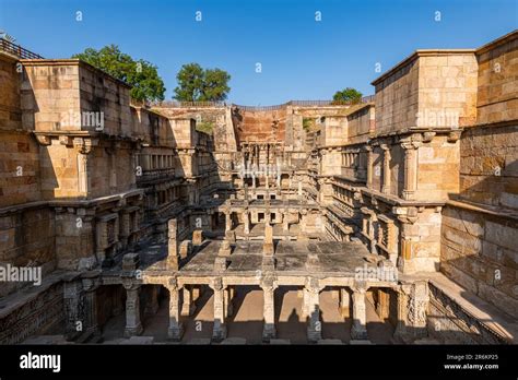 rani ki vav  res stock photography  images alamy