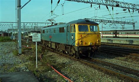 Class 87 87101 At Crewe Valiantoz Flickr