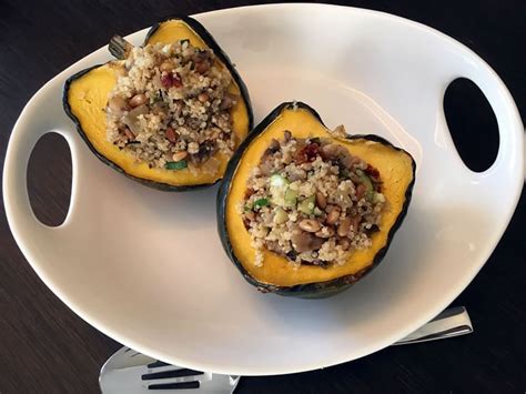 Quinoa-Stuffed Acorn Squash