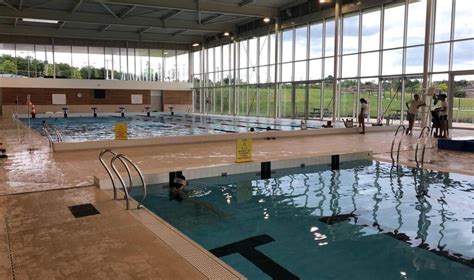 À Mayenne Cest aussi la rentrée au centre aquatique La Vague Laval