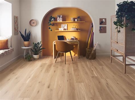 Blonde Oak Vinyl Flooring Waterproof And Stylish Coretec Floors