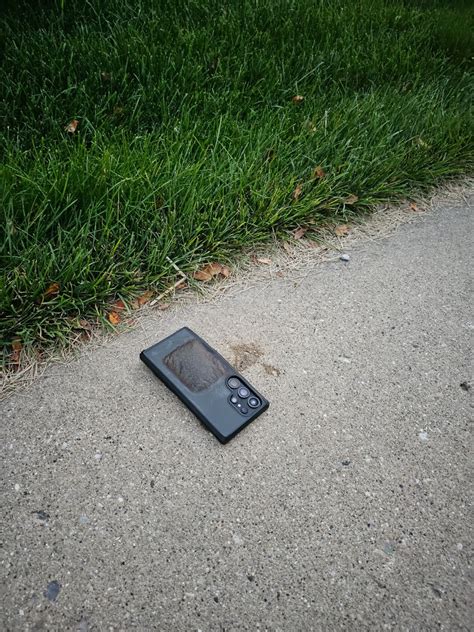 My Samsung phone spontaneously combusted : r/mildlyinfuriating