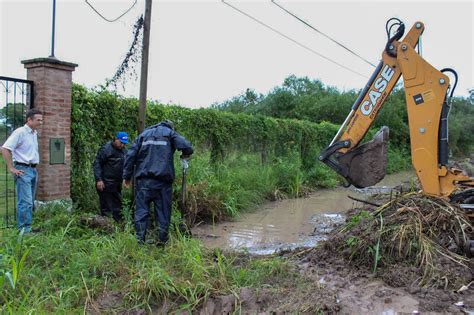 La Municipalidad De Resistencia Ejecuta La Limpieza De Desag Es