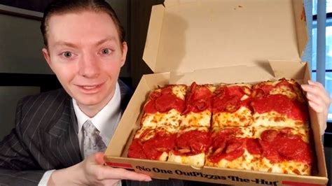 Pizza Hut NEW Detroit Style Pizza Review!