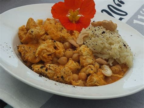 Hähnchencurry Mit Cashewkernen Und Kichererbsen Von Balugl Chefkoch