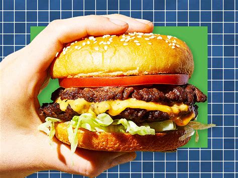 Customers are lining up at duffy's for the new burger deal 31