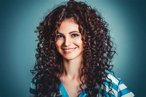 how to do sock curls on long hair