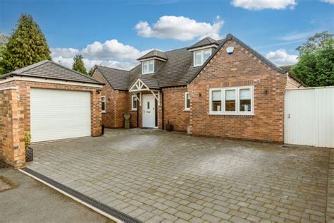 Beachcroft Road Kingswinford Dy6 3 Bed Bungalow For Sale £575 000