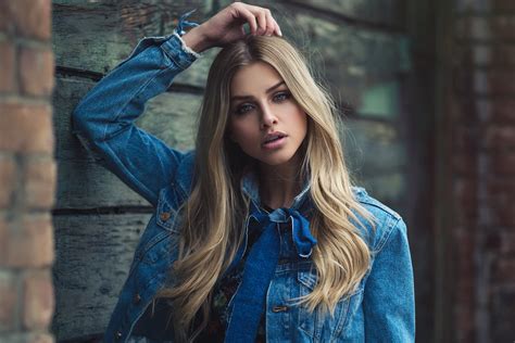 Face Women Depth Of Field Blue Eyes Marina Laswick Bricks Model