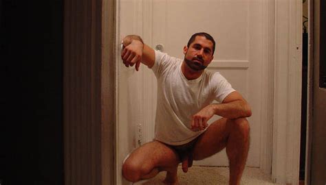 HOT Guys Doing HOT Things Daily Squirt