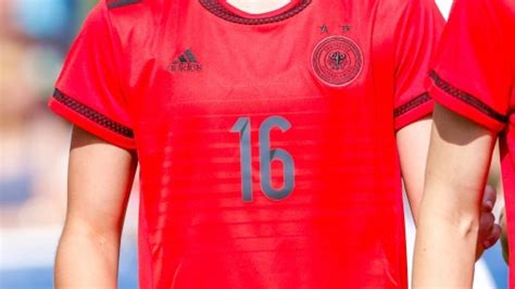 sp Fußball Frauen DFB U17 EM Spanien Meldung U17 EM Juniorinnen