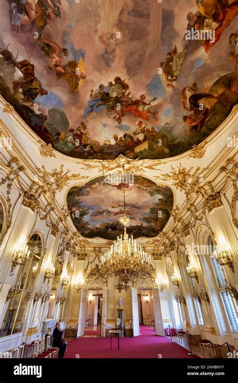 Schonbrunn Palace. Vienna Austria Stock Photo - Alamy