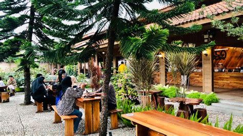 Ada Cafe Best Views Di Bandung Nih 5 Tempat Ini Cocok Untuk Nongkrong