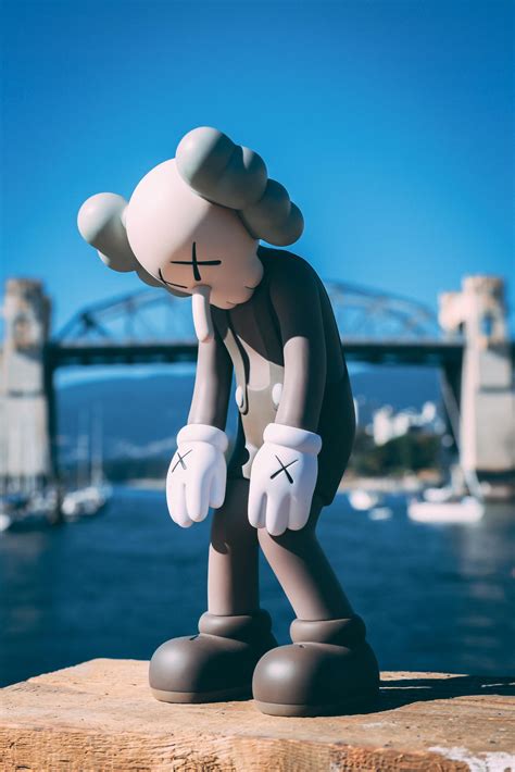 🔥 [30+] Blue Kaws Wallpapers | WallpaperSafari