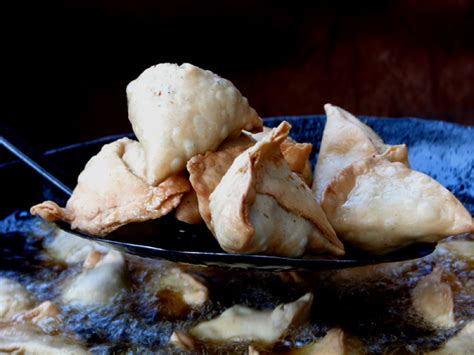 The Fascinating History of India's Favourite Street Snack, the Samosa