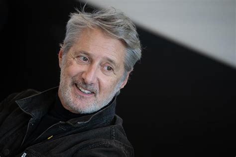 Mayenne ENTRETIEN Antoine de Caunes Jai défendu Lance Armstrong