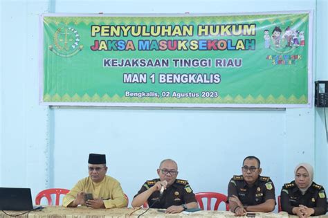 Kejati Riau Gelar Program Jaksa Masuk Sekolah Jms Di Man Bengkalis