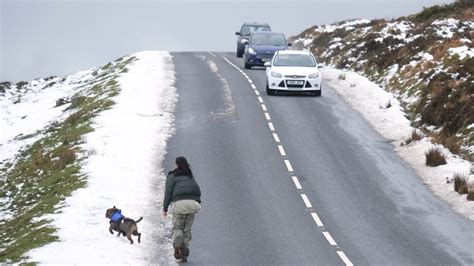 Easter Bank Holiday Weather Uk Prepares For 70mph Storm Nelson Gales