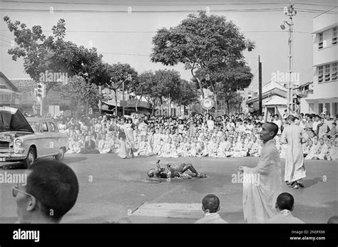 Eds Note Graphic Content A Crowd In A Main Intersection Of Saigon Vietnam Watch The Flames