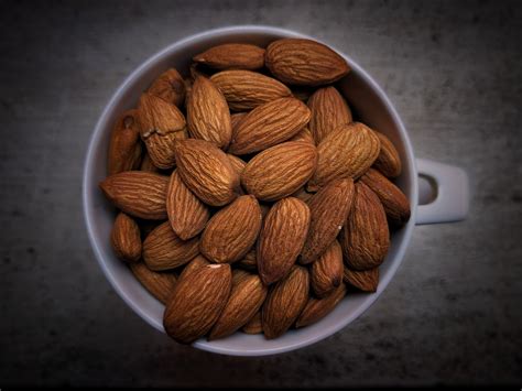 Comer Almendras Todos Los Días ¿es Bueno O Malo