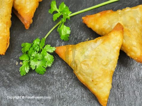 Creamy Cheese Samosa – Food Fusion