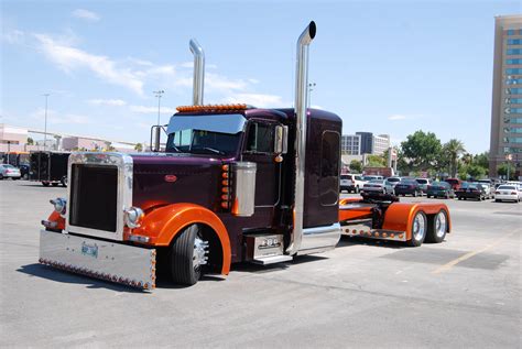 🔥 [40+] Peterbilt Wallpapers Desktop | WallpaperSafari