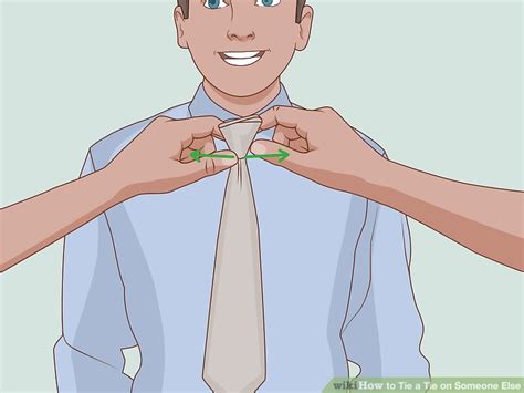 4 Ways To Tie A Tie On Someone Else Wikihow