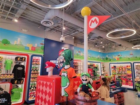 Super Nintendo World Store Opens at Universal CityWalk Hollywood With New Merchandise - Disney ...