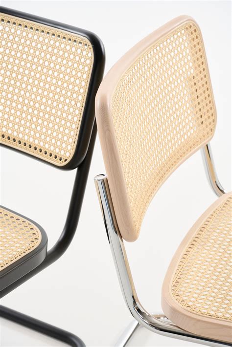 The New Thonet Lounge Chair Revisits The S Cantilever Chair