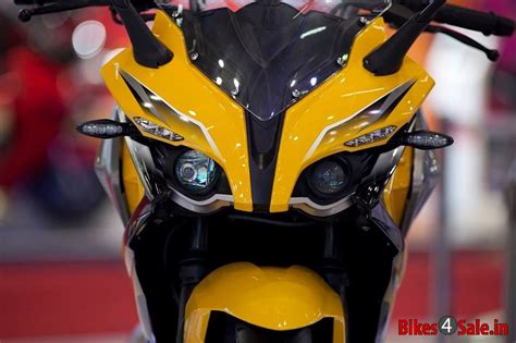 Bajaj Pulsar 400 Ss Motorcycle Picture Gallery Front View Yellow