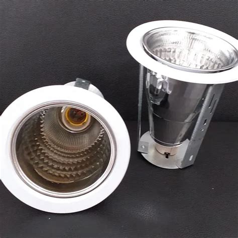 KAP LAMPU DOWNLIGHT 4 INCH FITTING LAMPU DOWNLIGHT E27 PUTIH KAKI 2