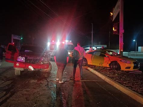 Un Lesionado Y Da Os Materiales Deja Accidente En Bulevar Centenario