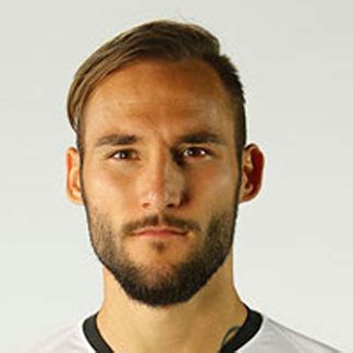 Nemanja Gudelj | Sevilla | UEFA Europa League | UEFA.com