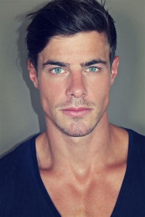 Pin By Shane Mcisaac On Beautiful Men Handsome Thick Eyebrows