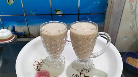 Tasty Redbanana Milkshake Recipe In Tamil