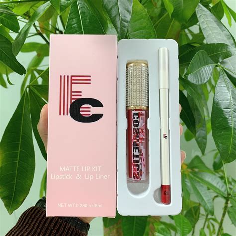 Private Label Diamond Waterproof Vegan Cruelty Free Lip Gloss Cosmetics Glitter Lip Kit Buy