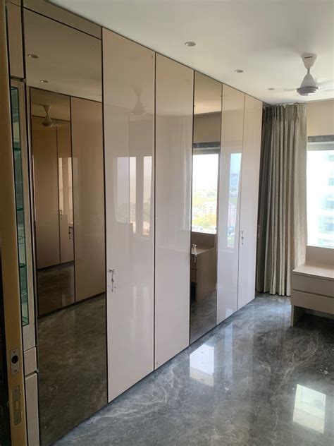 Glossy Saint Gobain Lacquered Glass For Home At Rs Square Feet In