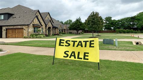 Tips For Making The Most You Can With An Estate Sale