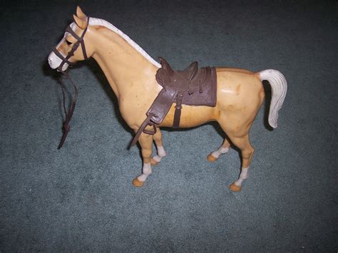 Very Nice Vintage 1973 Thunderbolt Louis Marx Johnny West Horse