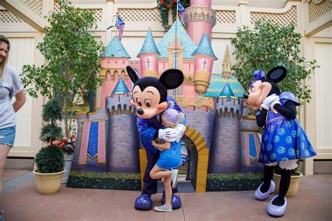 Windows Dedicated To Make A Wish At Disneyland Disney Over 50