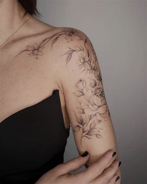 Floral Tattoo on Shoulder