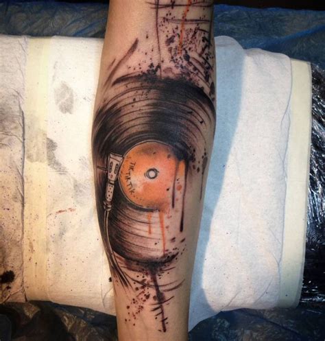 Mind Blowing Abstract Tattoo Ideas Distorting Reality On The Body