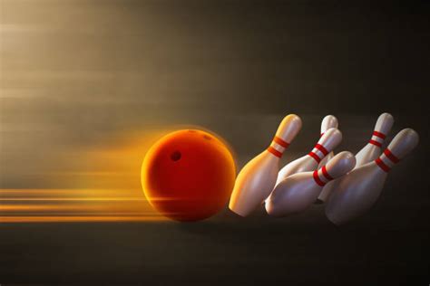 350 Bola Bowling Foto Foto Stok Potret And Gambar Bebas Royalti Istock