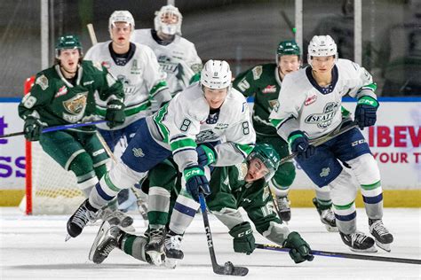 Kent Based Thunderbirds Open Whl Season On The Road At Wenatchee Wild